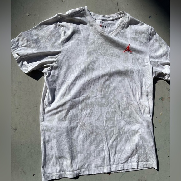 Women's Air Jordan T-Shirt White Jumpman Logo L Cotton All-Over Street NBA Icon - Picture 6 of 14